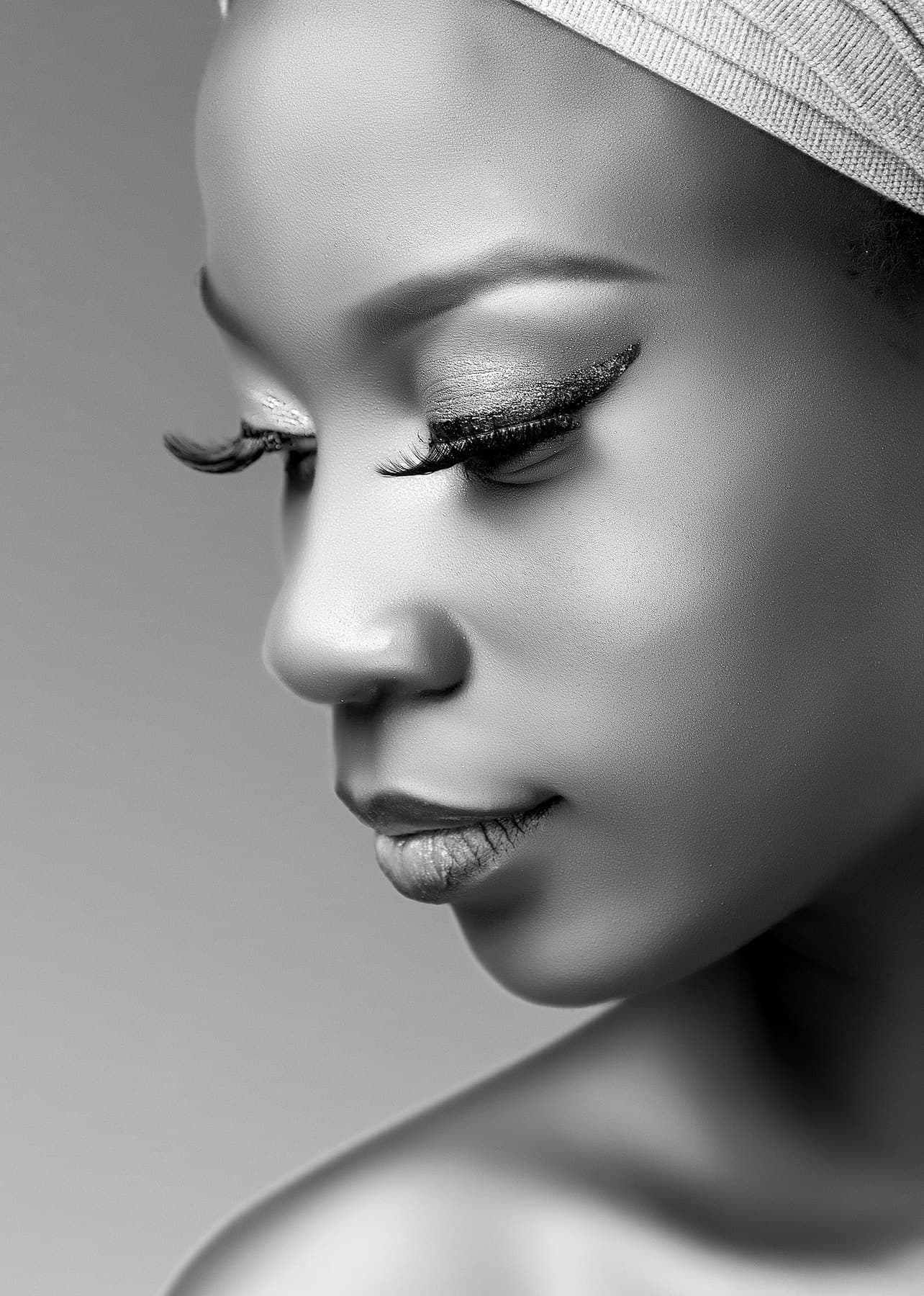 Beauty profile with winged liner, black and white